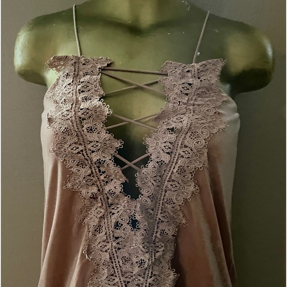 DO+BE Chic Champagne Velvet LACE-UP Cami TOP Medium - Picture 8 of 13